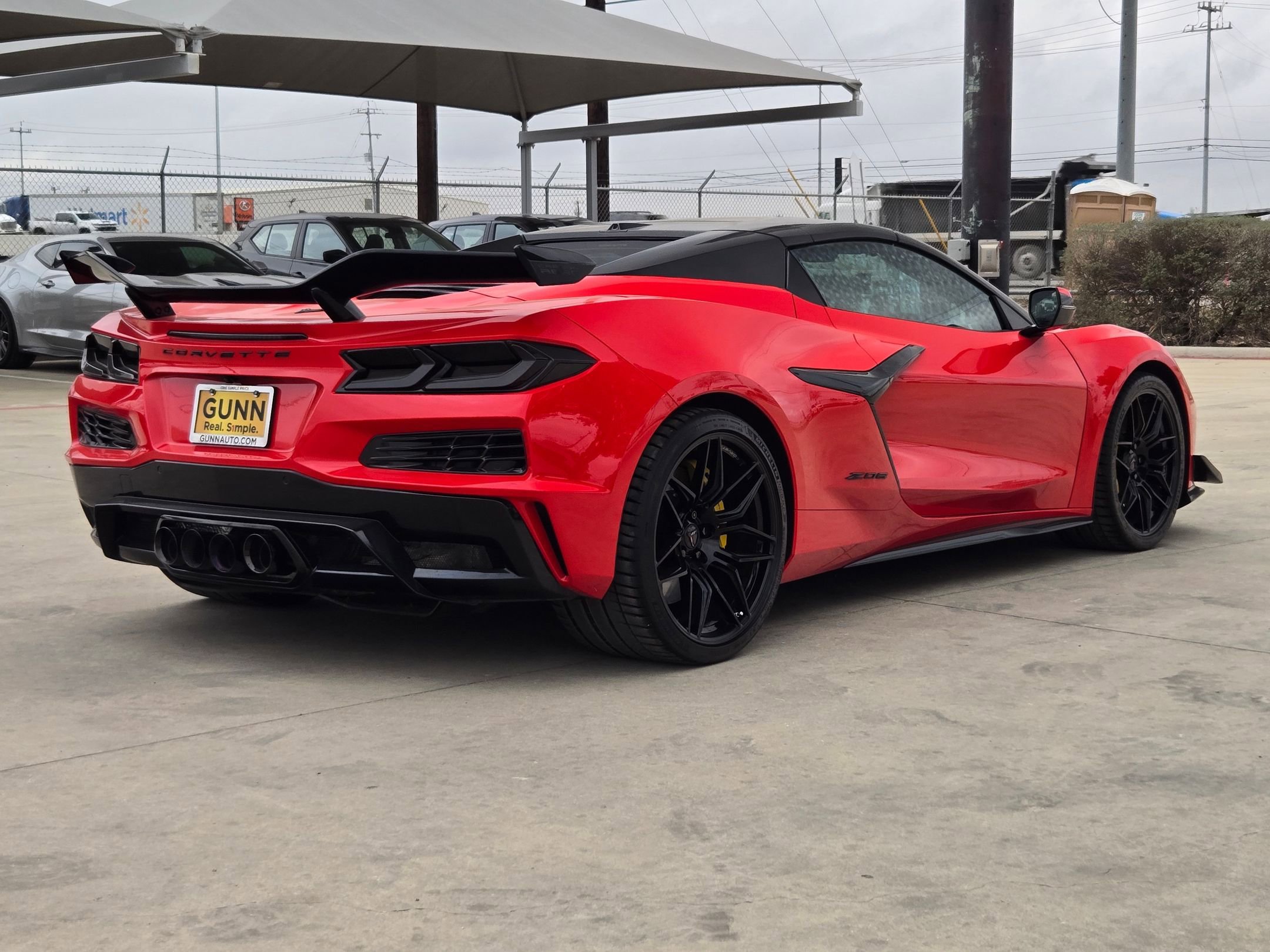 Used 2025 Chevrolet Corvette Z06 image 3