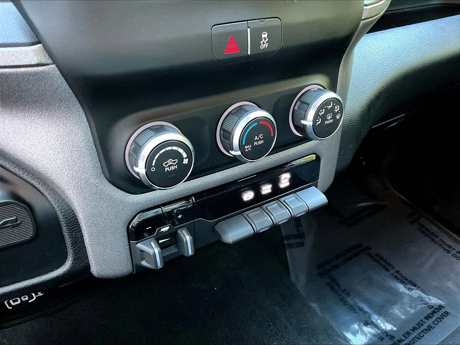 Used 2019 RAM 2500 Tradesman AWD/4WD image 16