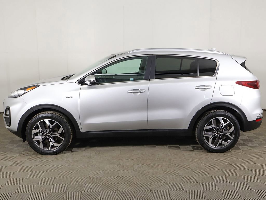 Used 2020 Kia Sportage EX image 16