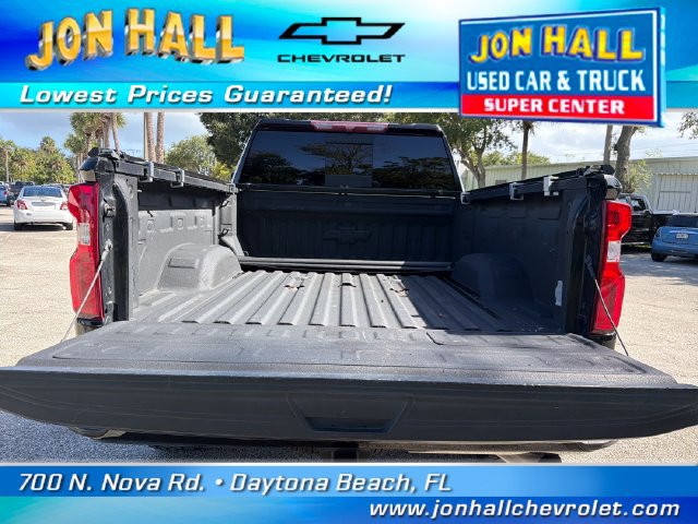 Used 2022 Chevrolet Silverado 2500 LTZ w/ LTZ Plus Package AWD/4WD image 8
