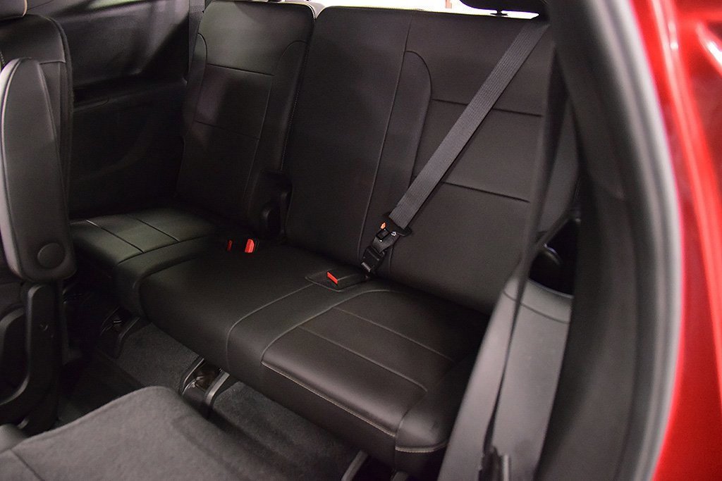 Used 2023 Chevrolet Traverse Premier w/ LPO, Floor Liner Package image 32