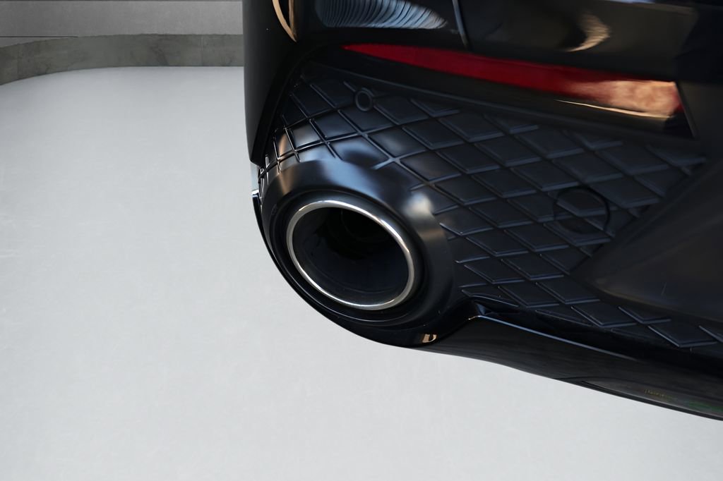 Used 2023 Genesis GV70 2.5T w/ Sport Prestige Package image 24