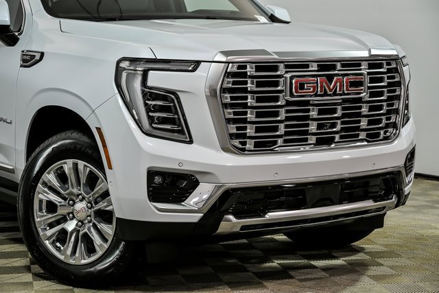 New 2026 GMC Yukon XL Denali w/ Sun & Power Step Package video 2