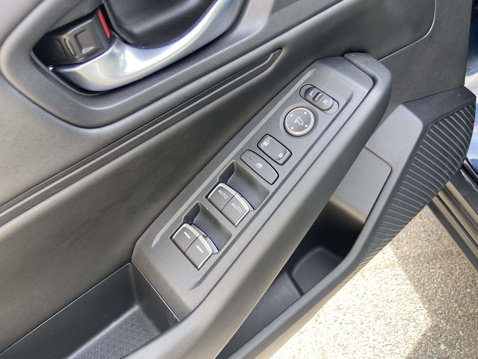 Certified 2024 Honda Accord EX image 12