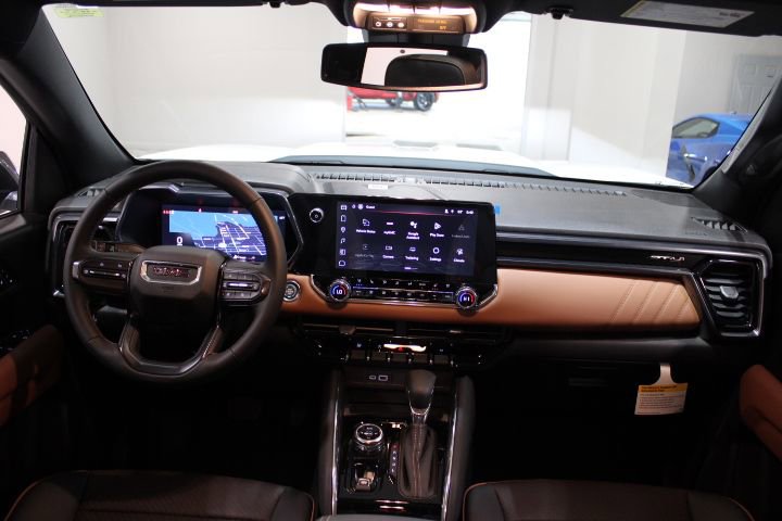 New 2026 GMC Canyon AT4 w/ Technology Plus Package image 3