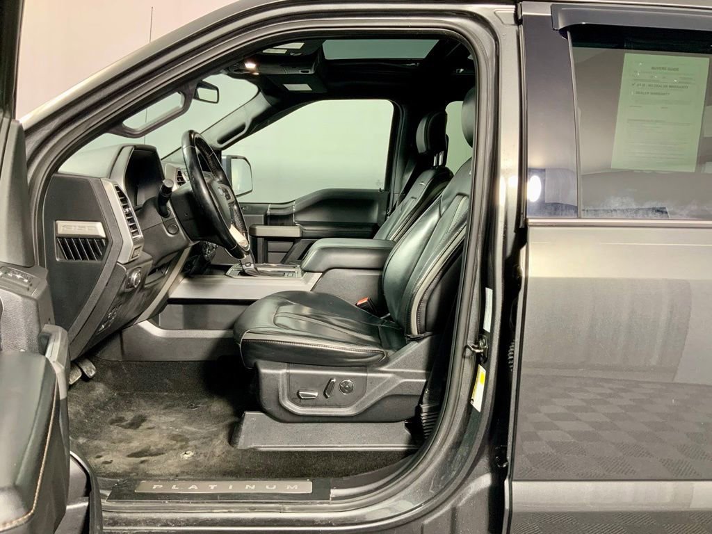 Used 2018 Ford F150 Platinum w/ Equipment Group 701A Luxury image 17