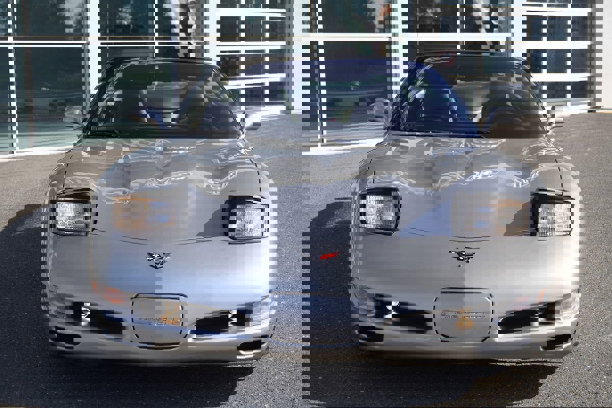 Used 1999 Chevrolet Corvette Convertible w/ Memory Pkg image 7