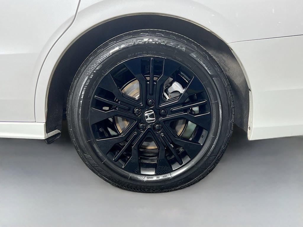 Used 2025 Honda Odyssey Sport-L image 32