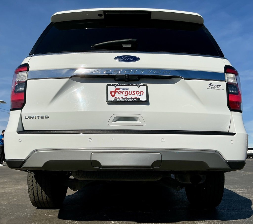 Used 2020 Ford Expedition Limited image 18