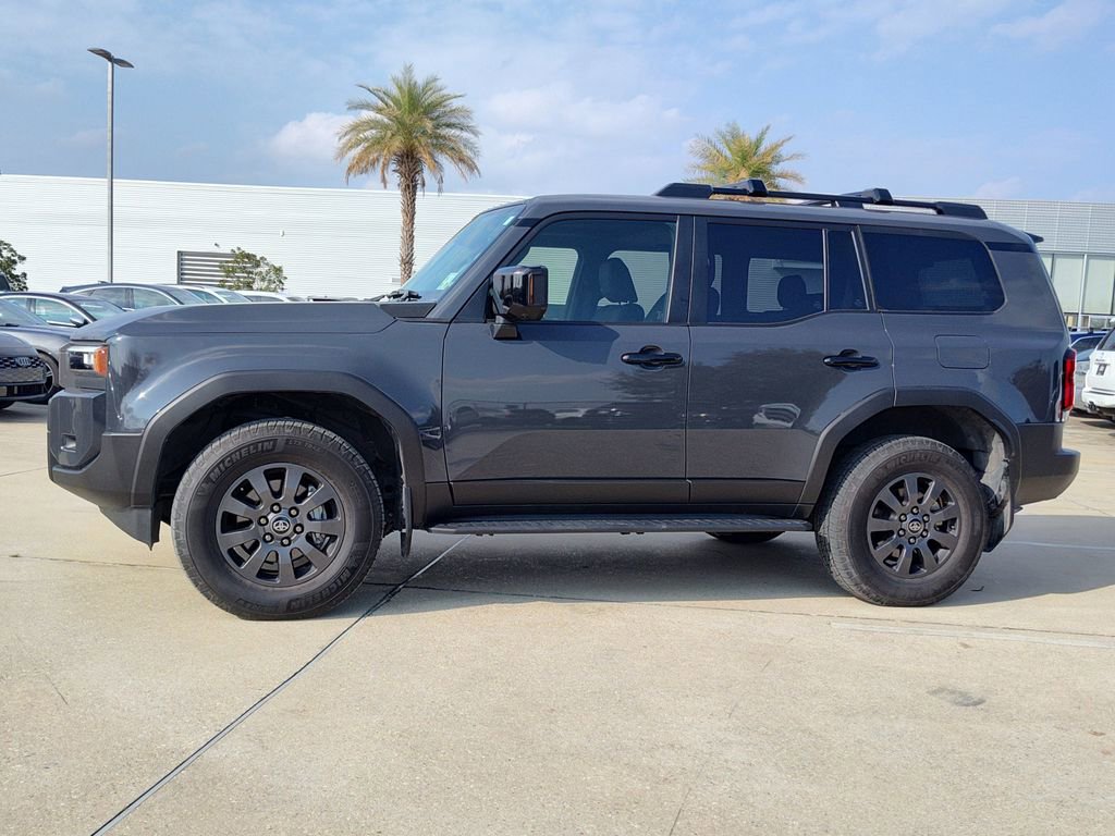 Used 2024 Toyota Land Cruiser image 3