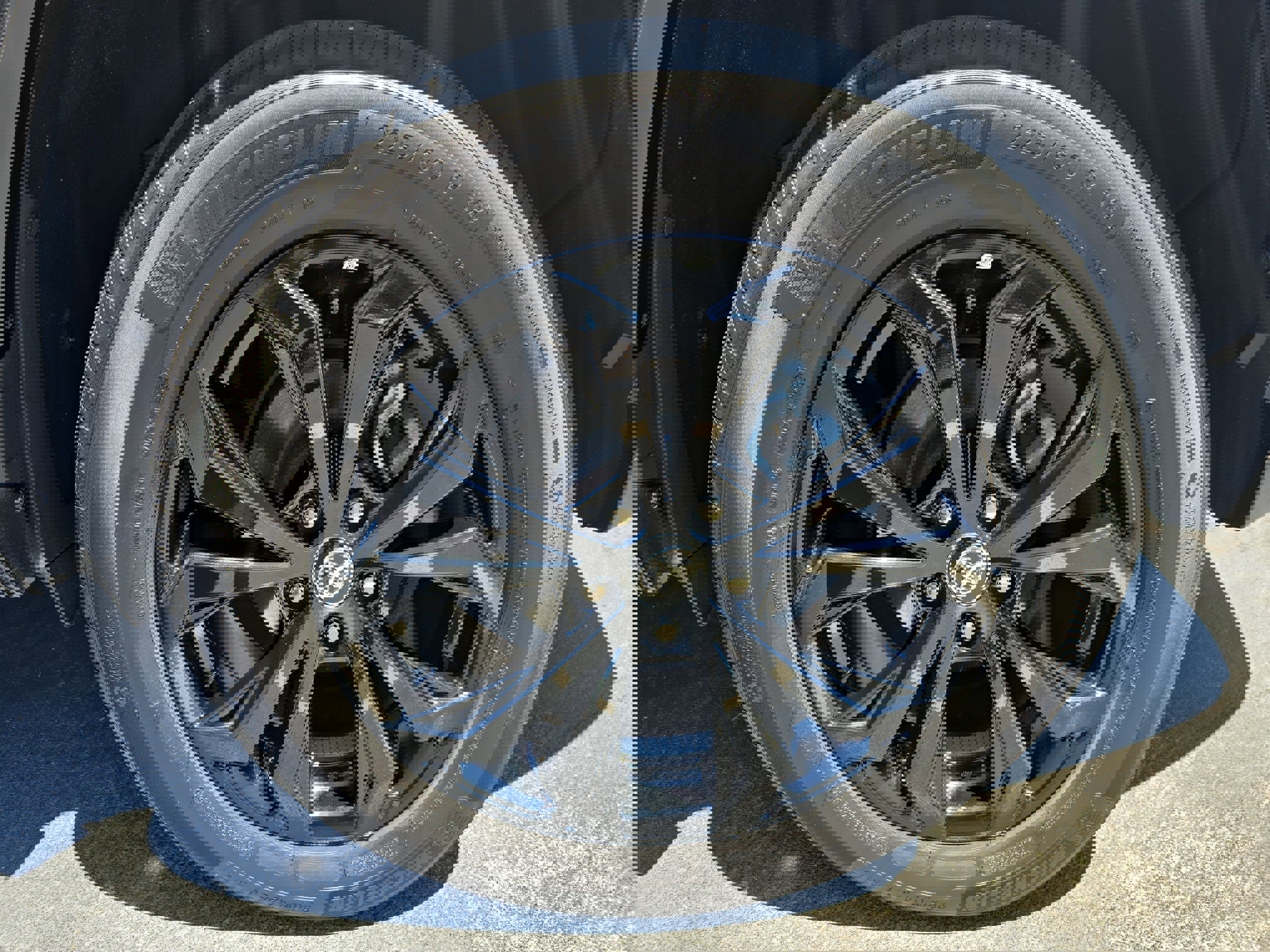 Used 2023 Toyota RAV4 XSE AWD/4WD image 28