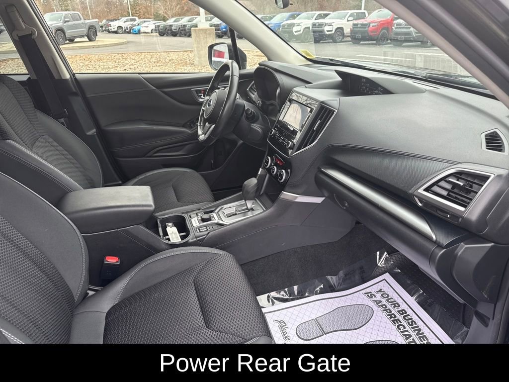 Used 2020 Subaru Forester Premium image 12