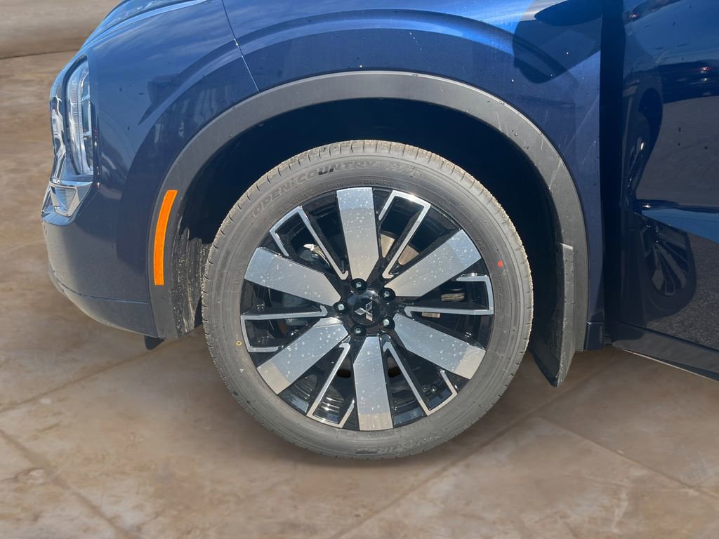 New 2026 Mitsubishi Outlander SEL FWD image 14