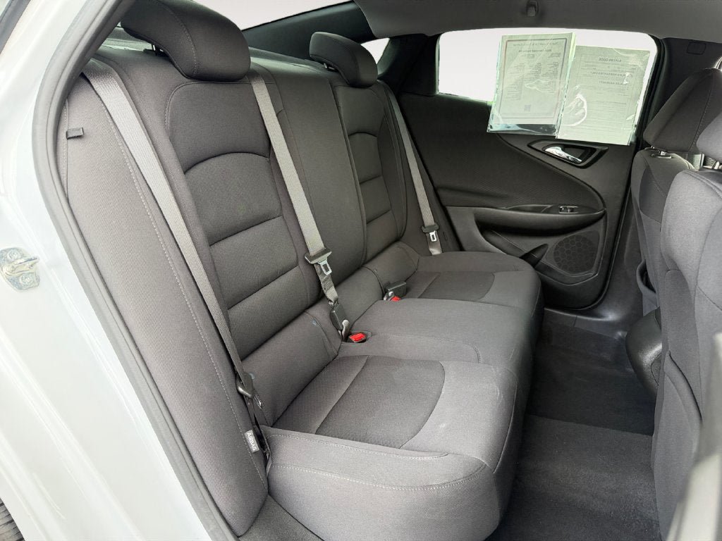 Used 2022 Chevrolet Malibu RS FWD image 24