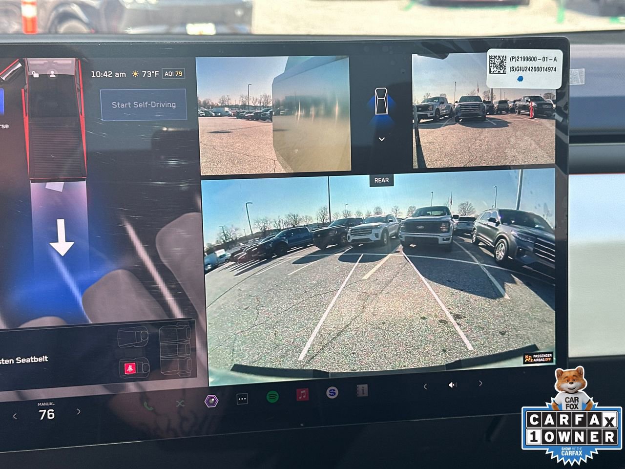 Used 2024 Tesla Cybertruck AWD Crew Cab image 28