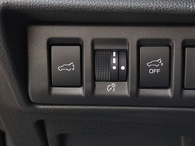 Certified 2025 Subaru Outback Premium image 25