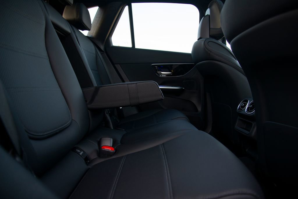 New 2026 Mercedes-Benz GLC 300 4MATIC image 14