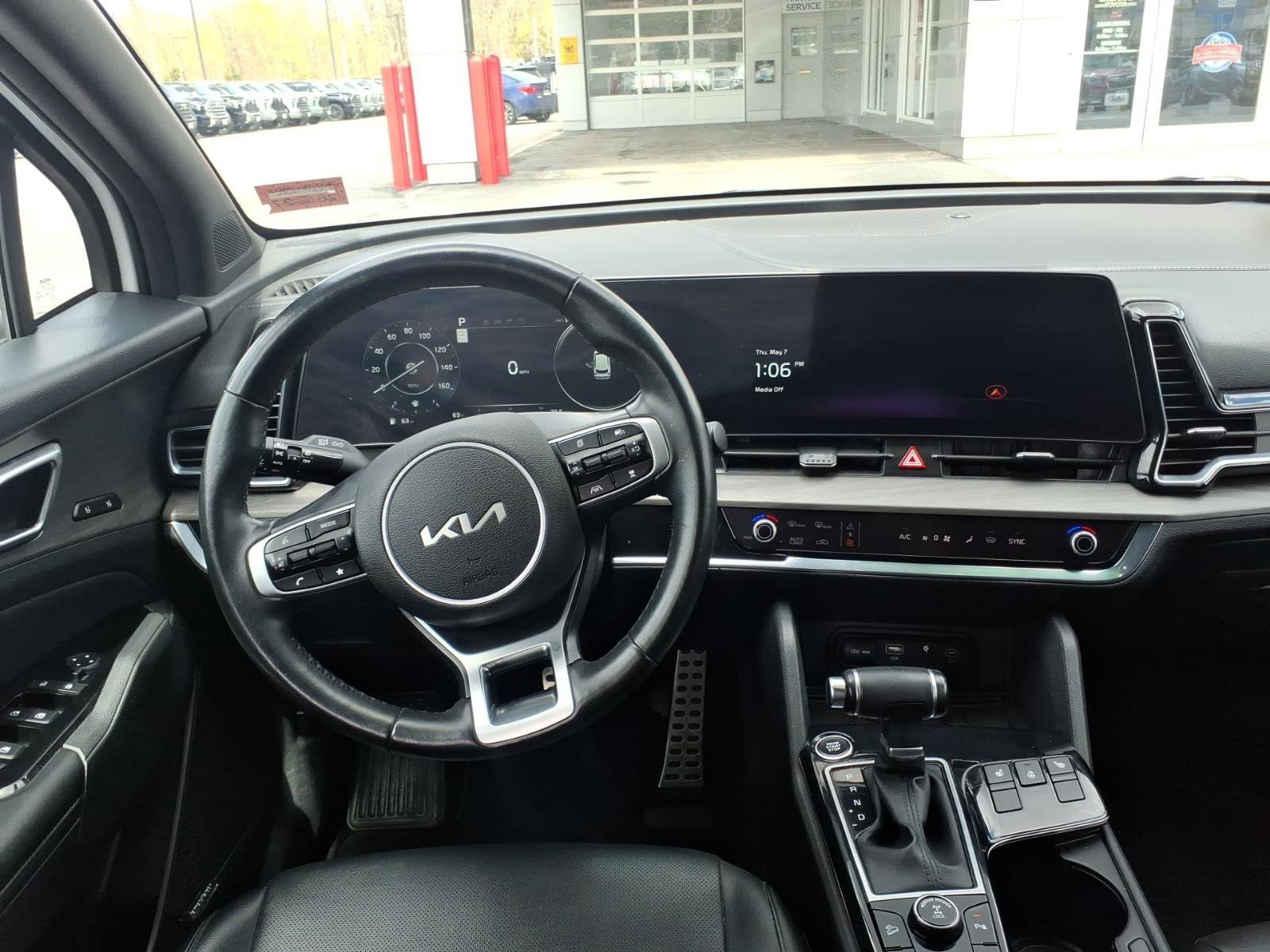 Used 2023 Kia Sportage X-Pro AWD/4WD image 9