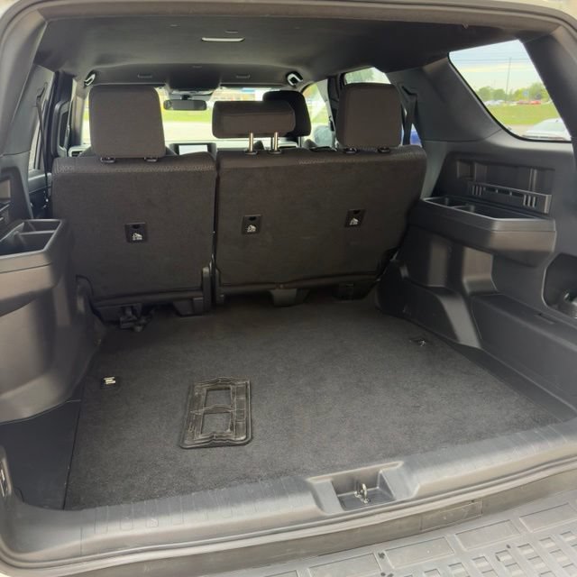 Used 2025 Toyota 4Runner SR5 AWD/4WD image 14