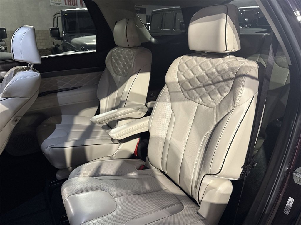 Used 2020 Hyundai Palisade Limited w/ Winter Weather Package image 26