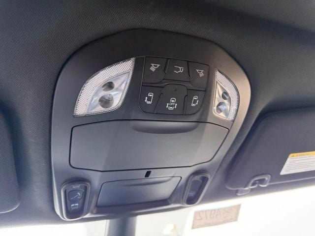 New 2026 Chrysler Pacifica Limited w/ S Appearance Package FWD image 32