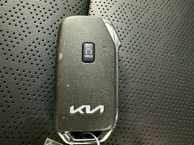 Used 2023 Kia Sorento SX AWD/4WD image 19