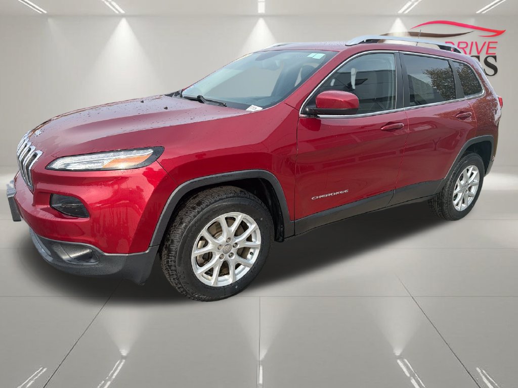 Used 2016 Jeep Cherokee Latitude w/ Comfort/Convenience Group AWD/4WD image 4