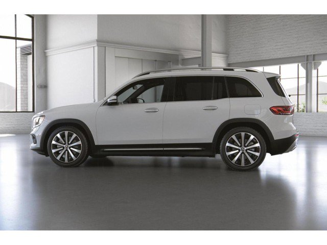 Used 2022 Mercedes-Benz GLB 250 4MATIC image 33
