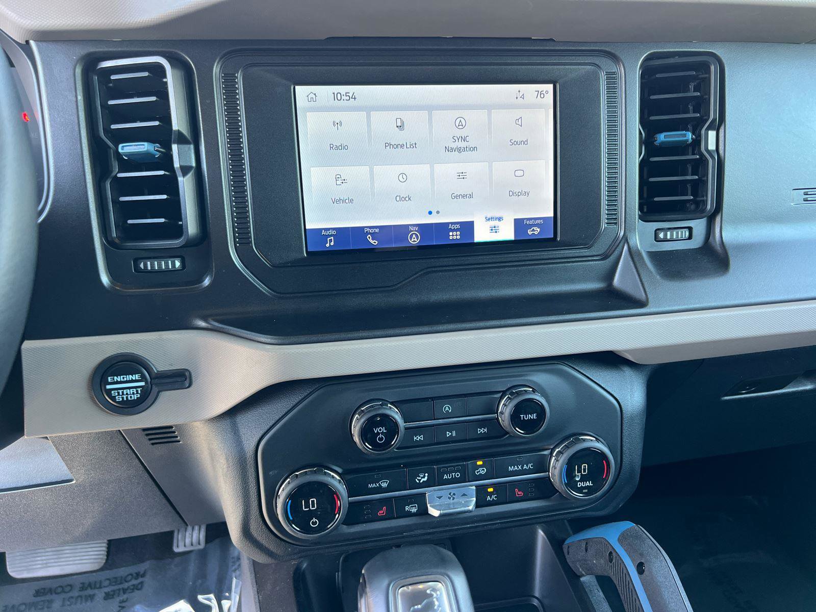 Used 2023 Ford Bronco Wildtrak image 28