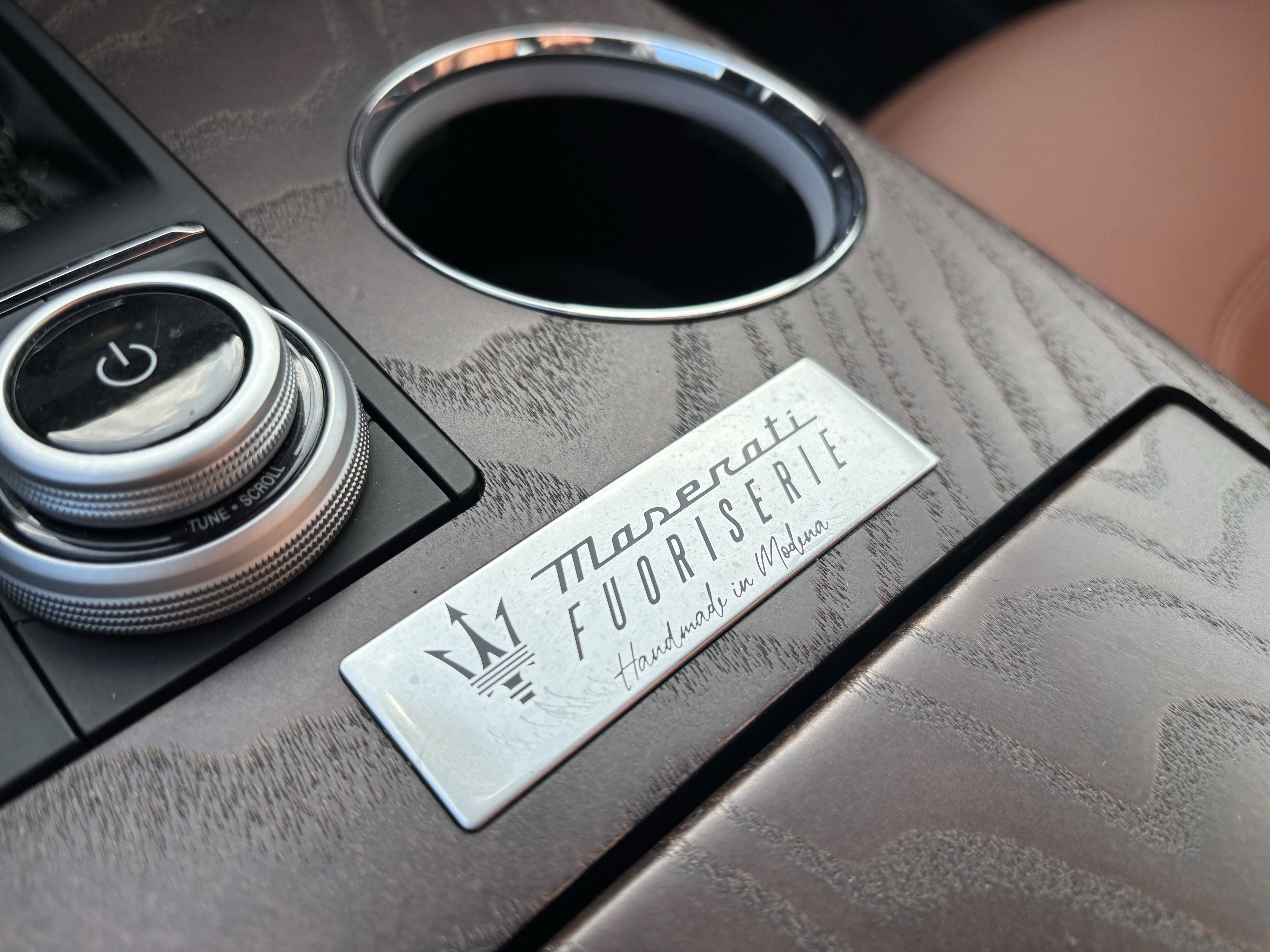 Used 2022 Maserati Quattroporte Modena Q4 image 33