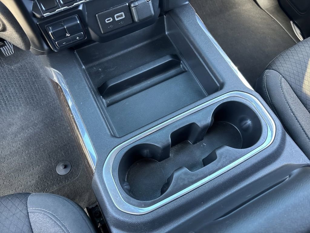 Used 2020 GMC Sierra 1500 Elevation w/ Elevation Value Package image 27