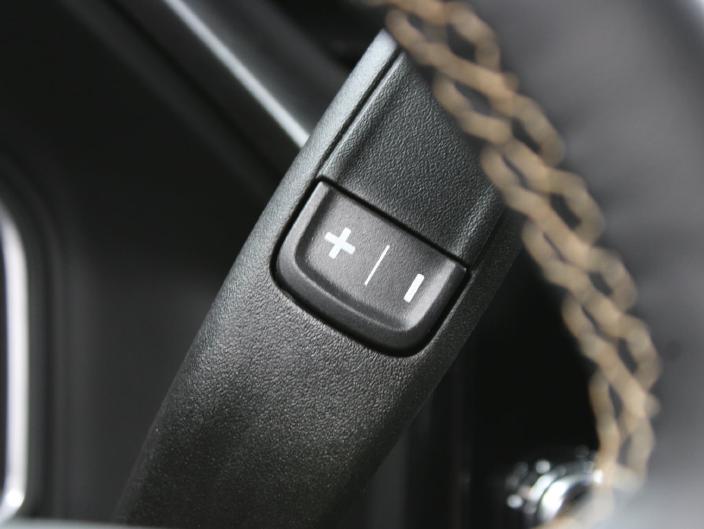 Used 2026 GMC Sierra 2500 AT4 w/ AT4 Premium Plus Package AWD/4WD image 70