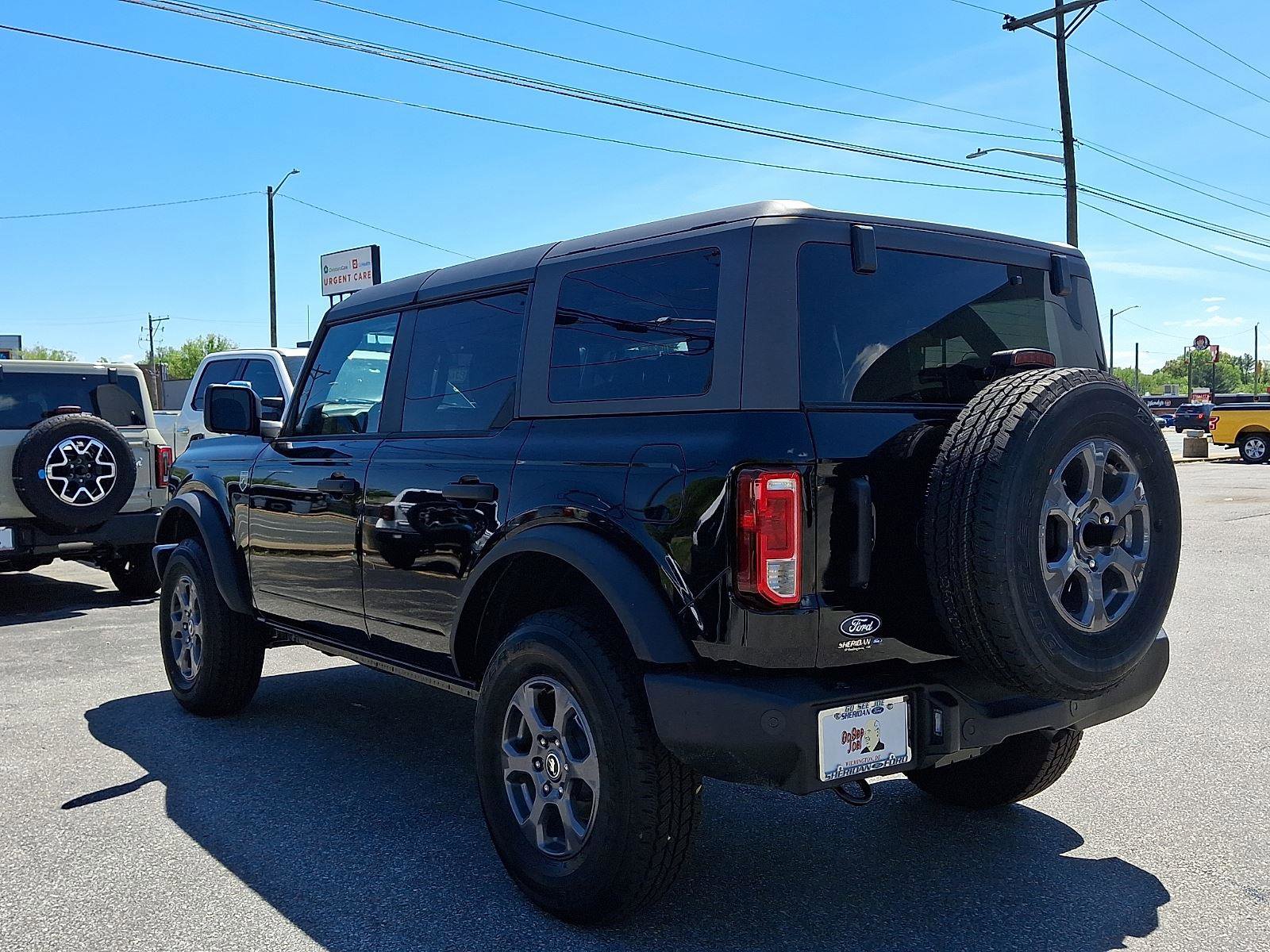 New 2026 Ford Bronco Big Bend AWD/4WD image 3