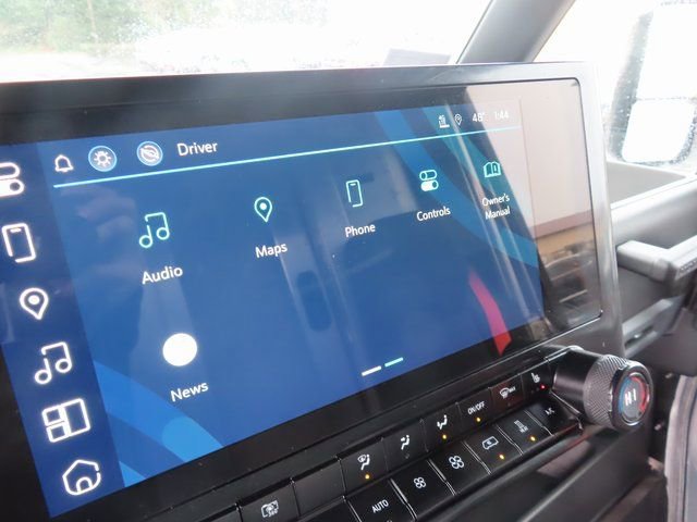 Used 2024 Chevrolet Brightdrop 400 w/ Commercial Equipment Package AWD/4WD image 18