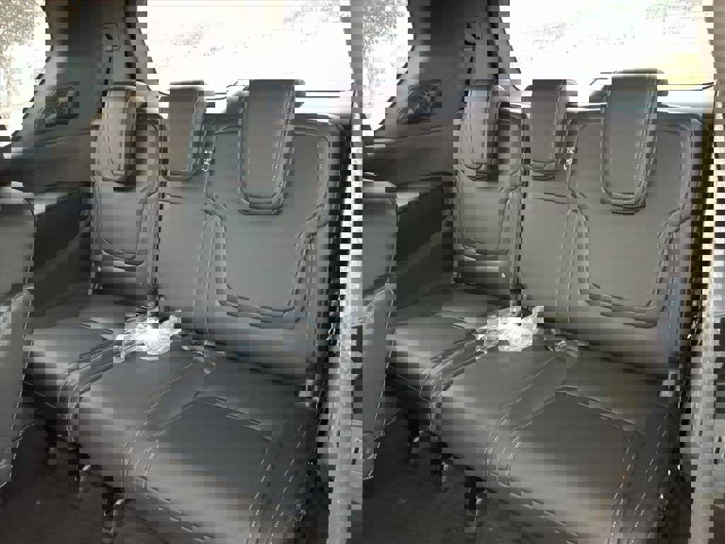 New 2026 Nissan Armada PRO-4X w/ Captain's Chari Seat Package image 7