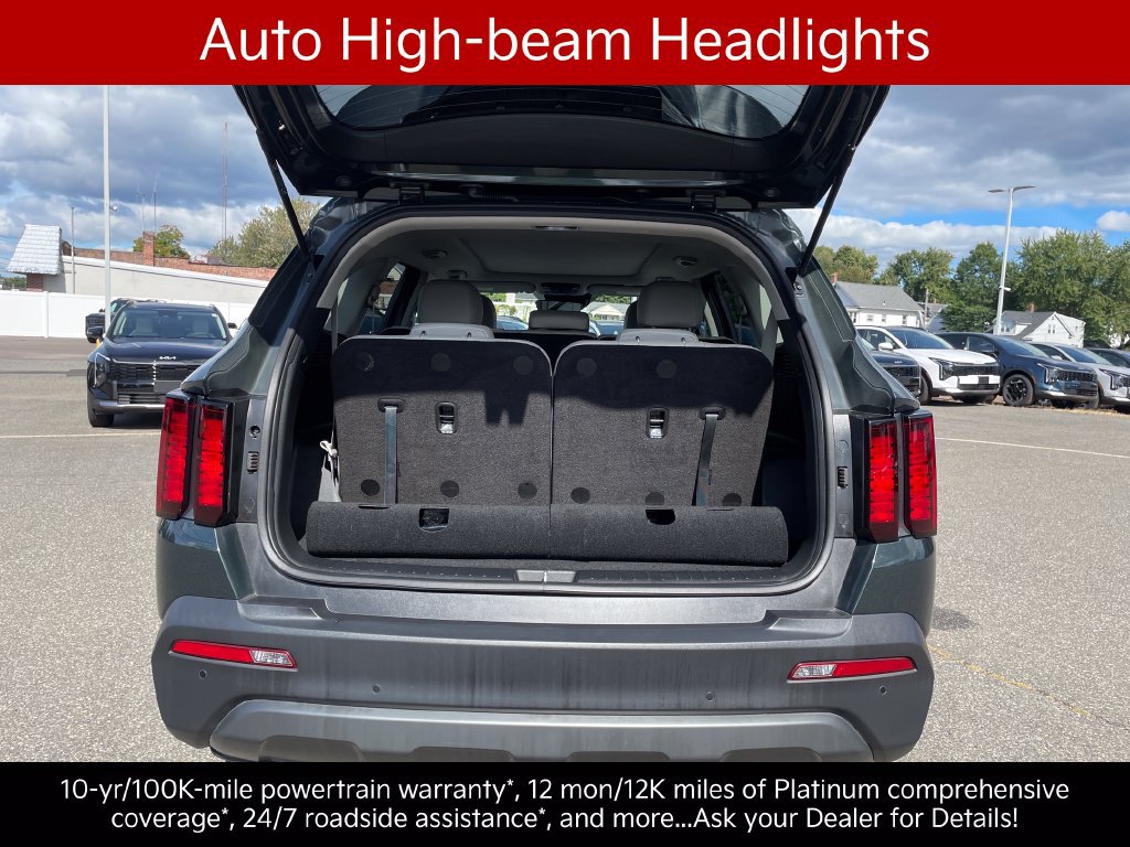 Certified 2023 Kia Sorento S w/ Panoramic Sunroof Package AWD/4WD image 27