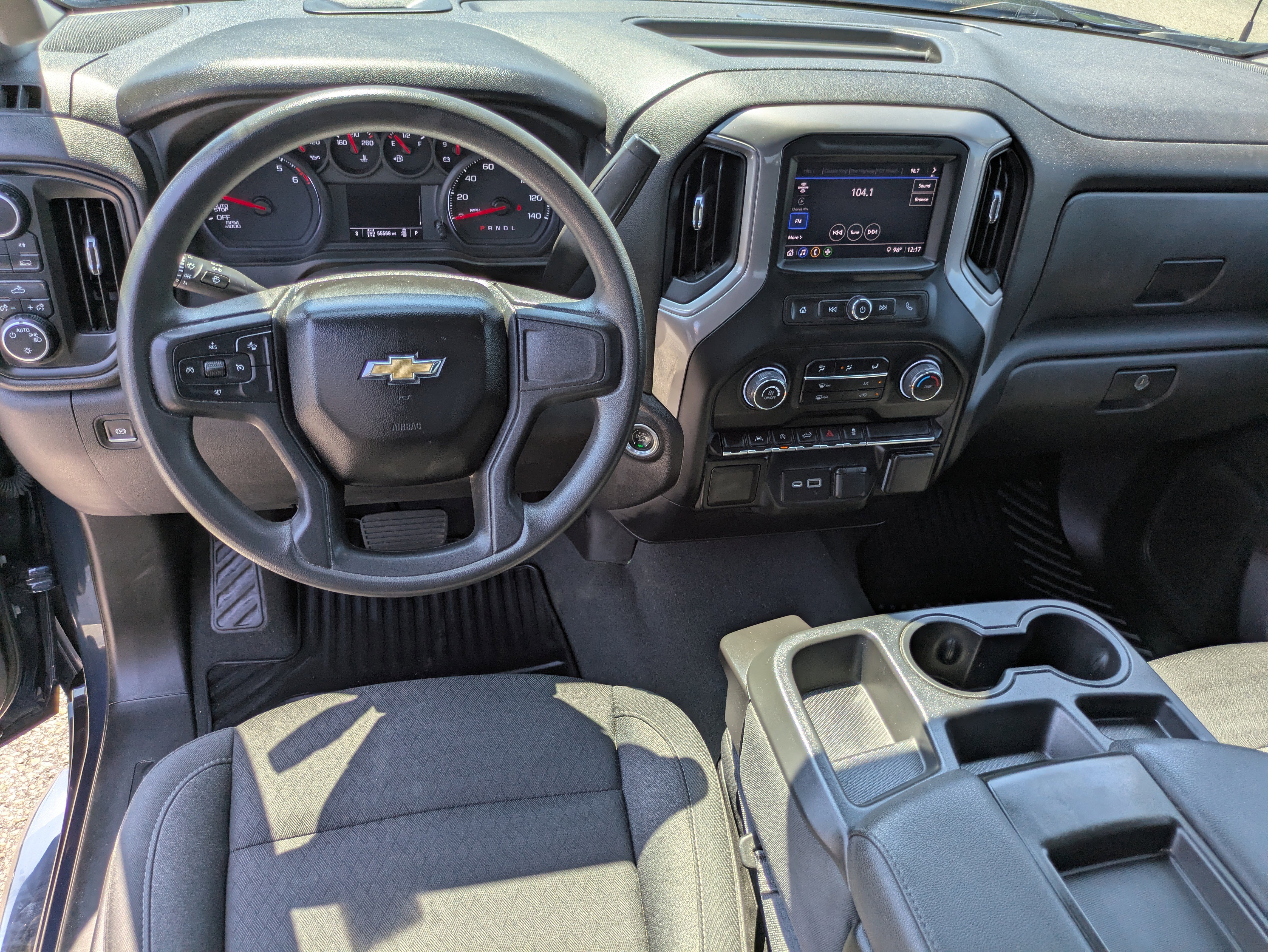 Used 2023 Chevrolet Silverado 1500 Custom image 16