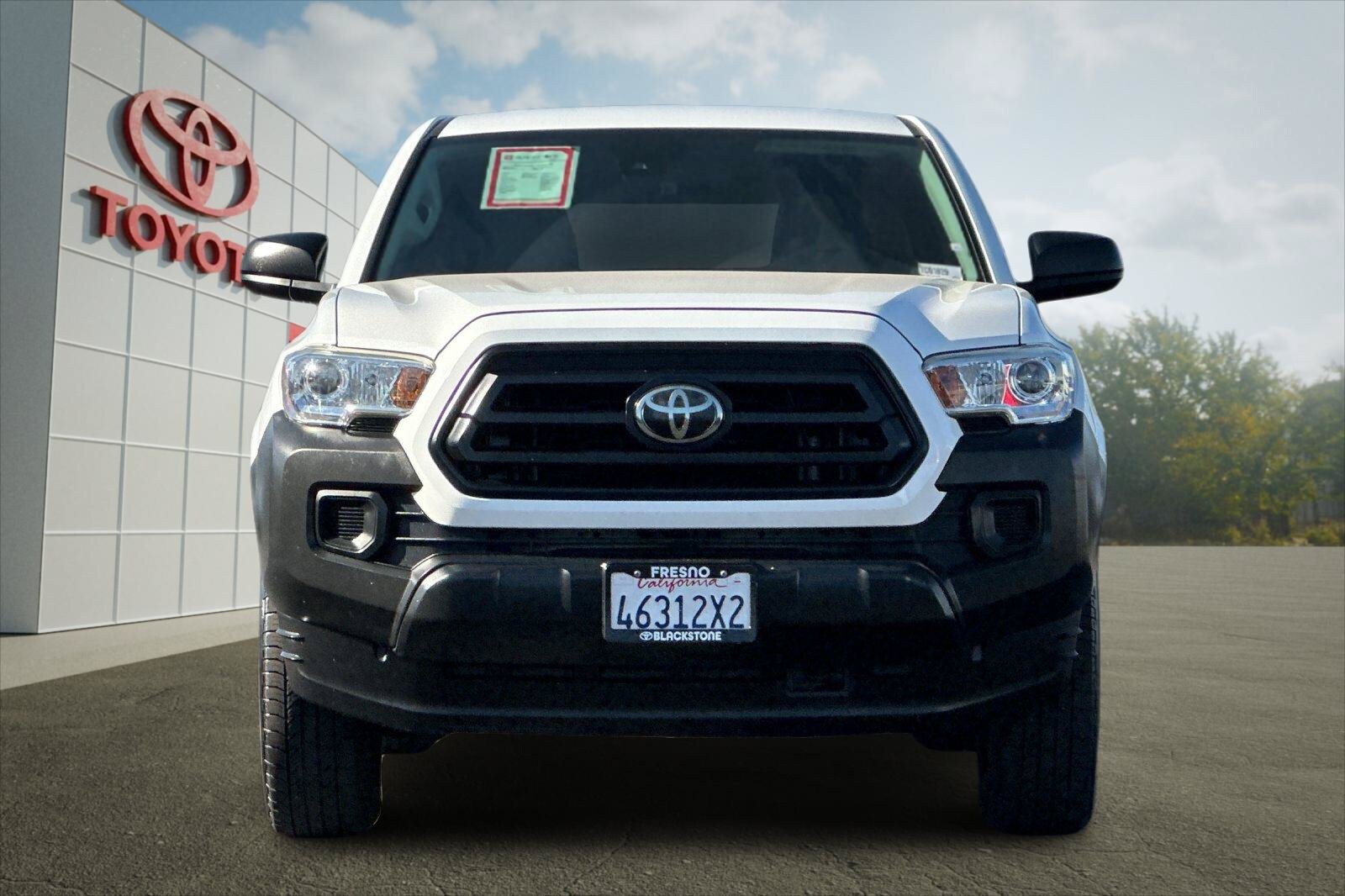Used 2020 Toyota Tacoma SR RWD image 8
