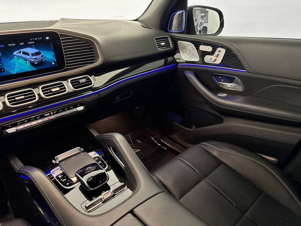 Used 2021 Mercedes-Benz Maybach GLS 600 4MATIC image 24