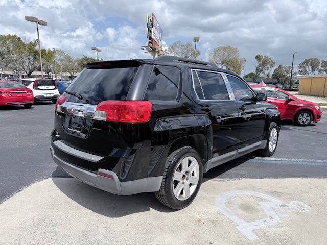 Used 2010 GMC Terrain SLT FWD image 7
