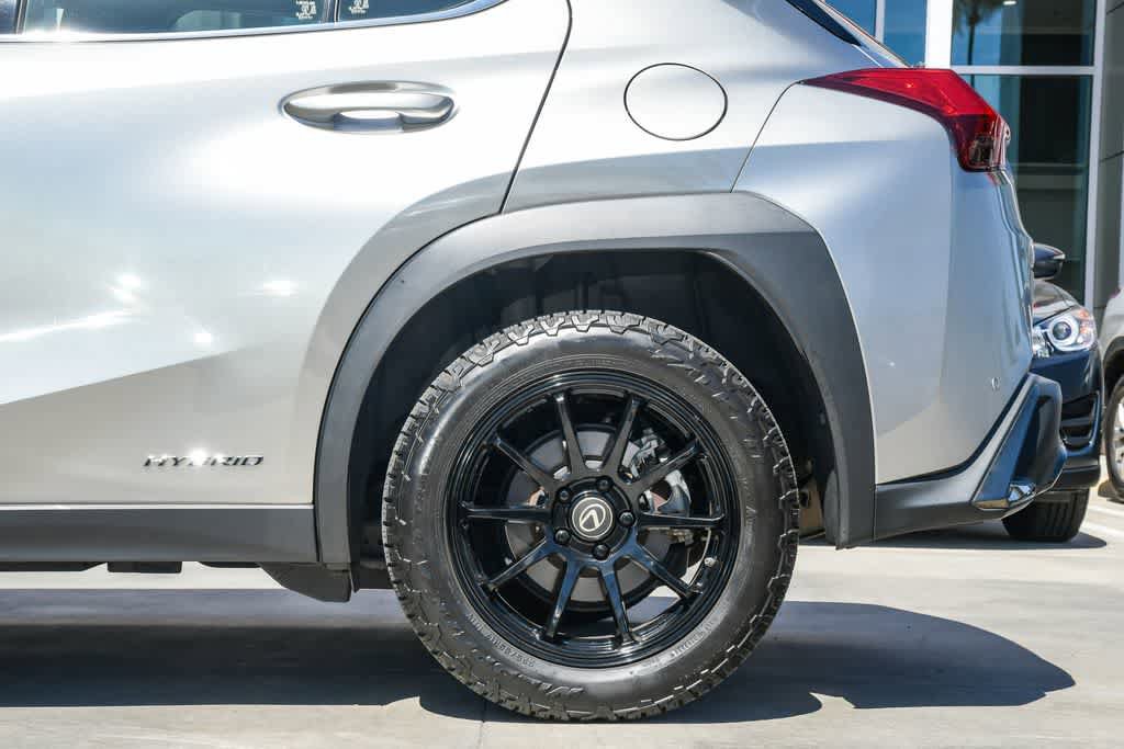 Used 2021 Lexus UX 250h F Sport w/ Accessory Package (Z1) AWD/4WD image 13