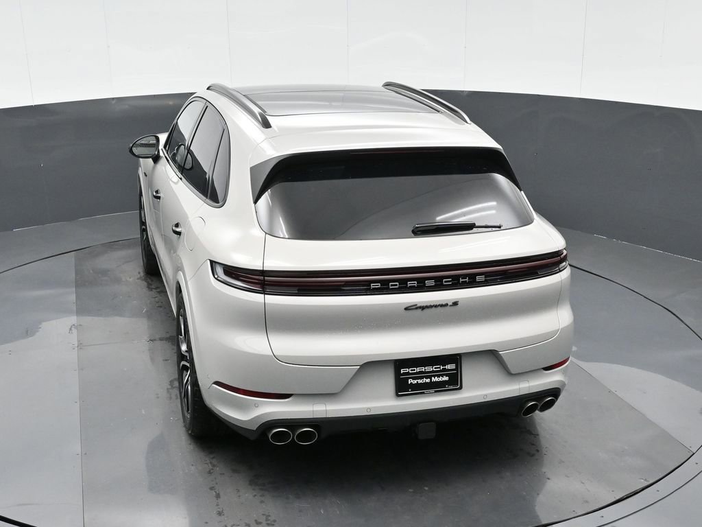 New 2026 Porsche Cayenne S image 28