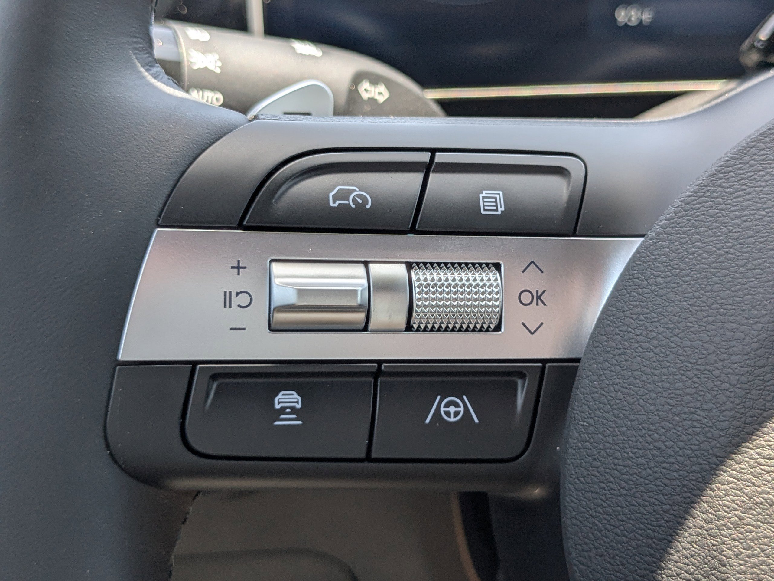 New 2025 Hyundai Santa Cruz Limited image 30