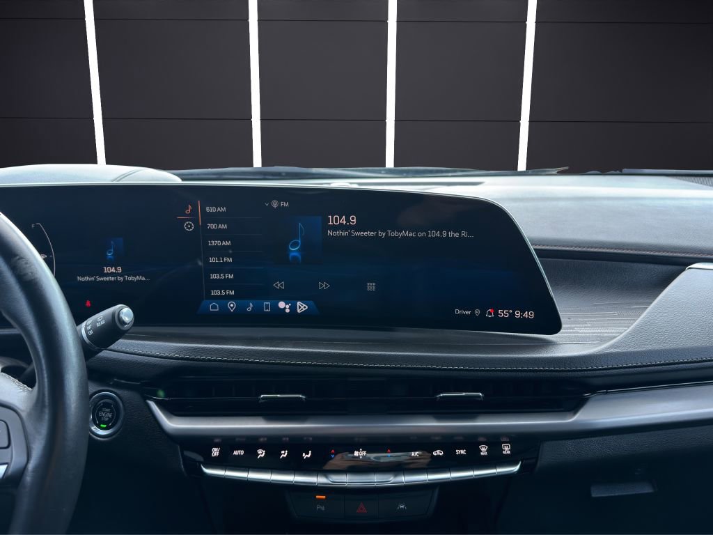 Used 2024 Cadillac XT4 Premium Luxury AWD/4WD image 18