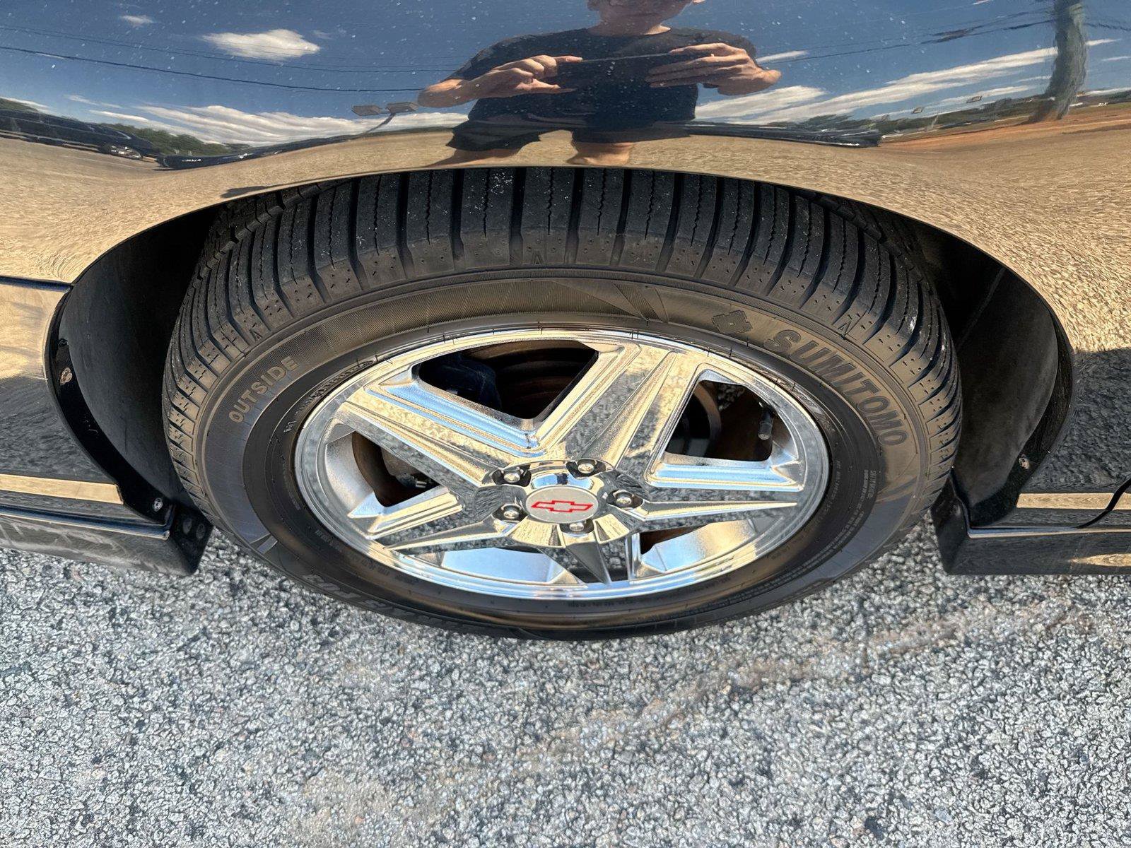 Used 2004 Chevrolet Monte Carlo SS w/ Preferred Equipment Group FWD image 25