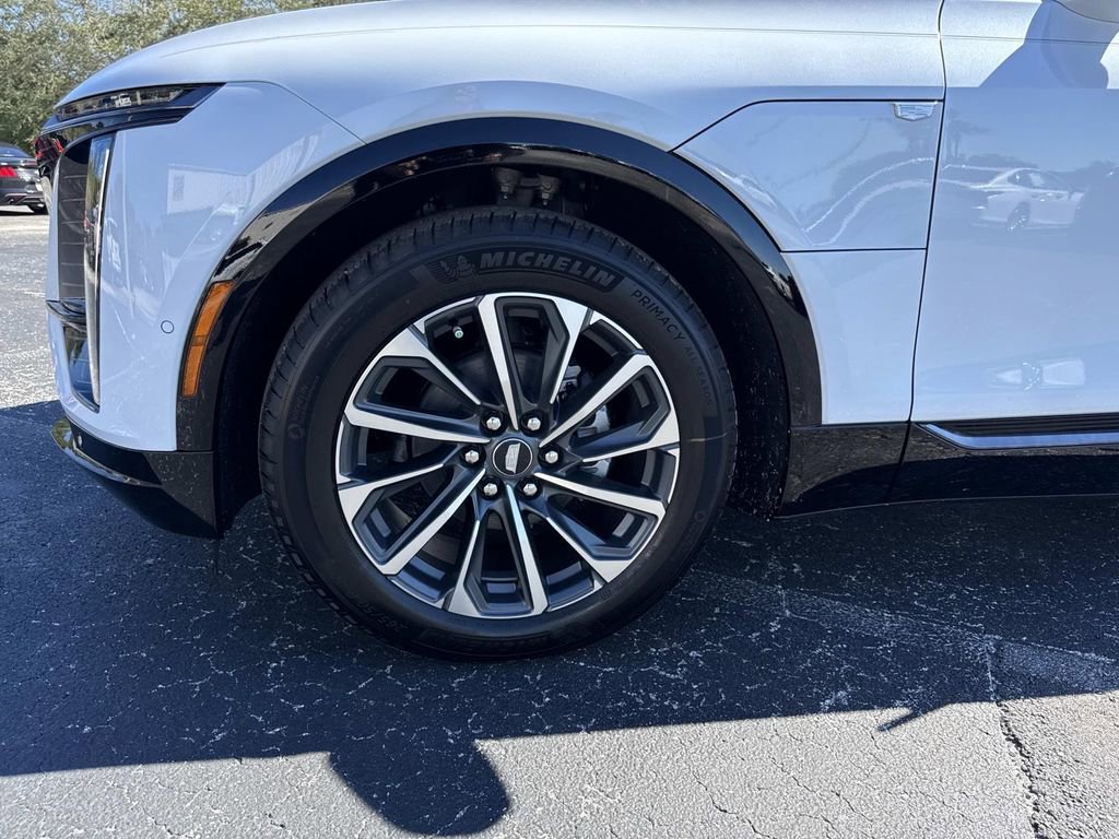 New 2026 Cadillac Lyriq Premium Sport image 10