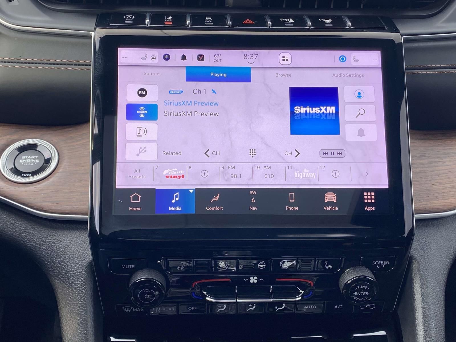 Used 2023 Jeep Grand Cherokee L Summit w/ High Altitude Package image 27