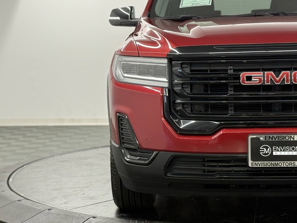 Used 2023 GMC Acadia SLE w/ Elevation Edition image 4