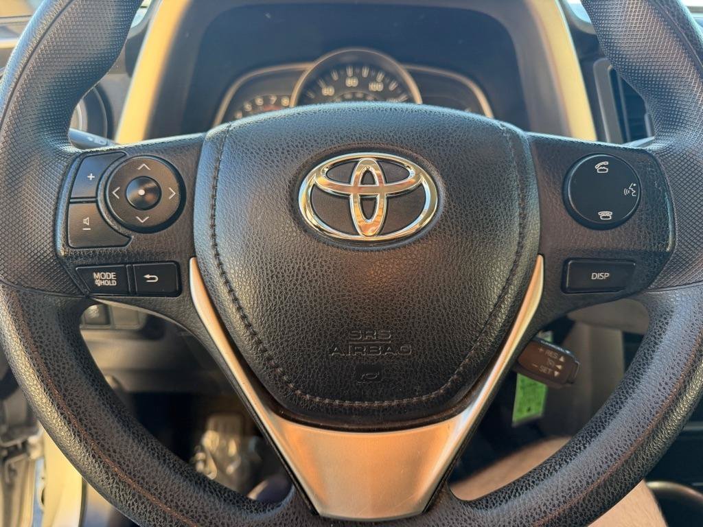 Used 2014 Toyota RAV4 LE FWD image 24