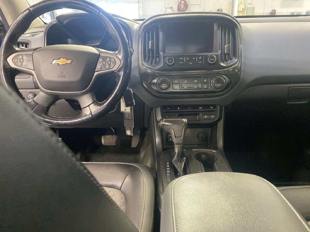 Used 2017 Chevrolet Colorado Z71 AWD/4WD image 27